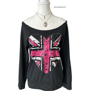 Y2K “Streetwear” Dark Grey & Pink Heart Graphic Off the Shoulder Sweater
